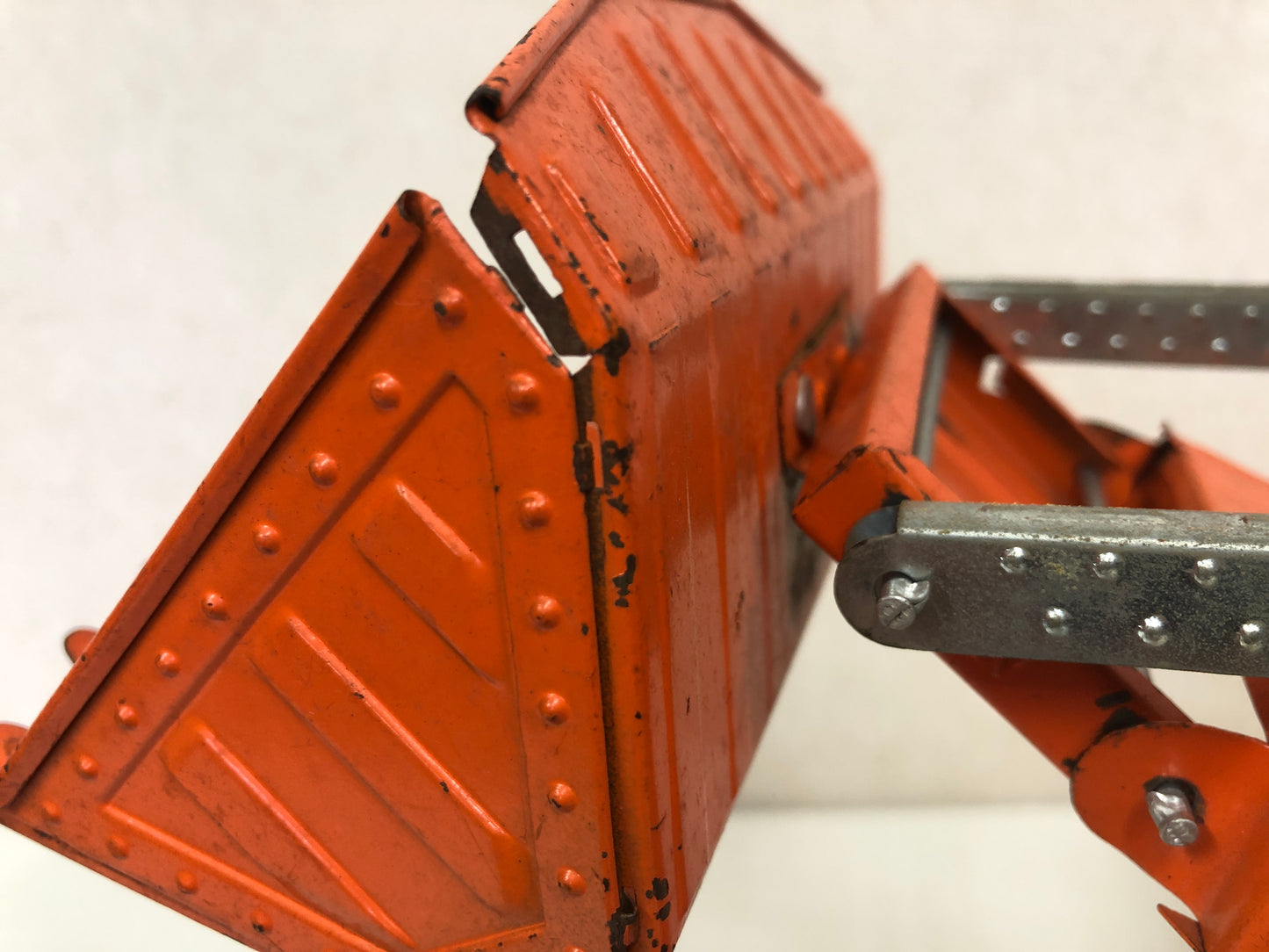 Y3973 TIN TOY Yonezawa Shovel Loader Excavator box Japanese antique vintage