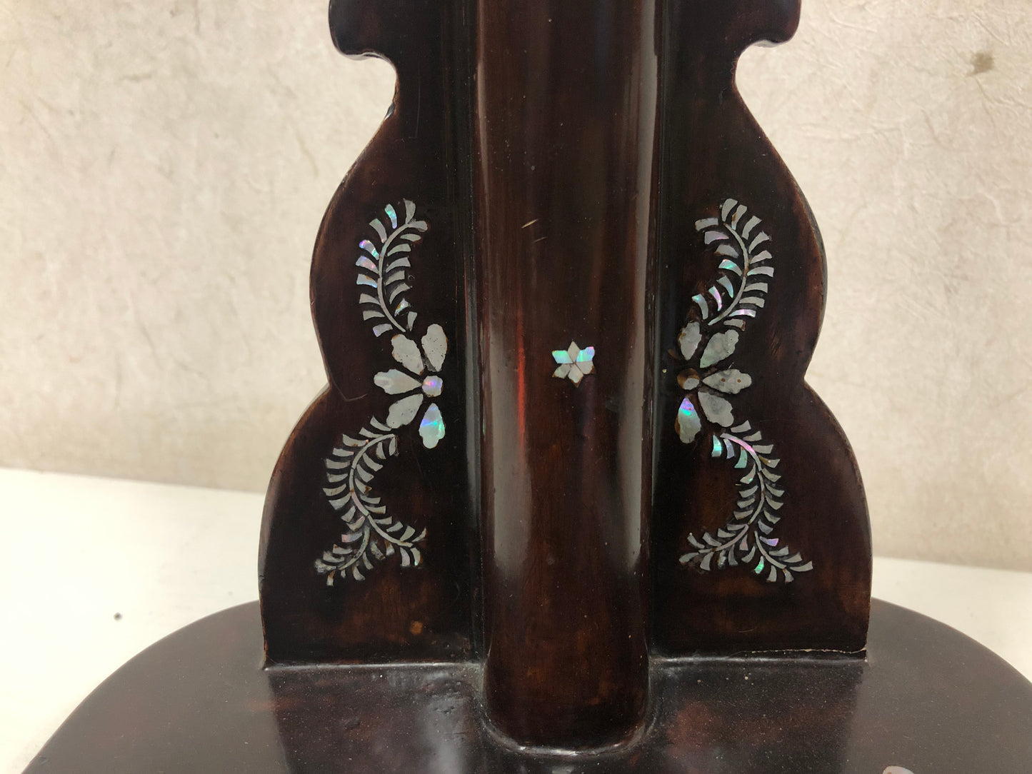 Y4049 OKIMONO Sword Rack kanata holder Makie Raden work Japan antique interior