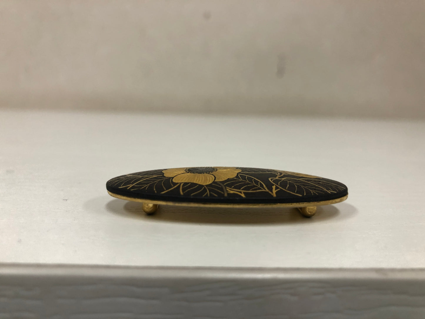 Y4081 OBIDOME Sash Clip Iron Gold inlay flower box Japan Kimono vintage antique
