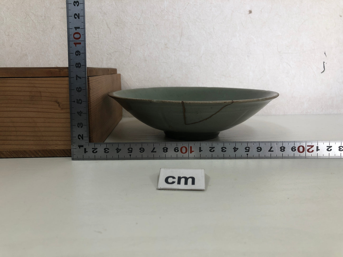 Y4105 CHAWAN Celadon kintsugi box Japan antique tea ceremony pottery bowl