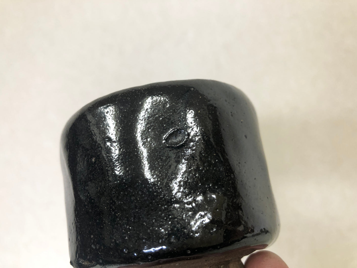 Y4106 CHAWAN Raku-ware Black signed bag Japan antique tea ceremony pottery bowl