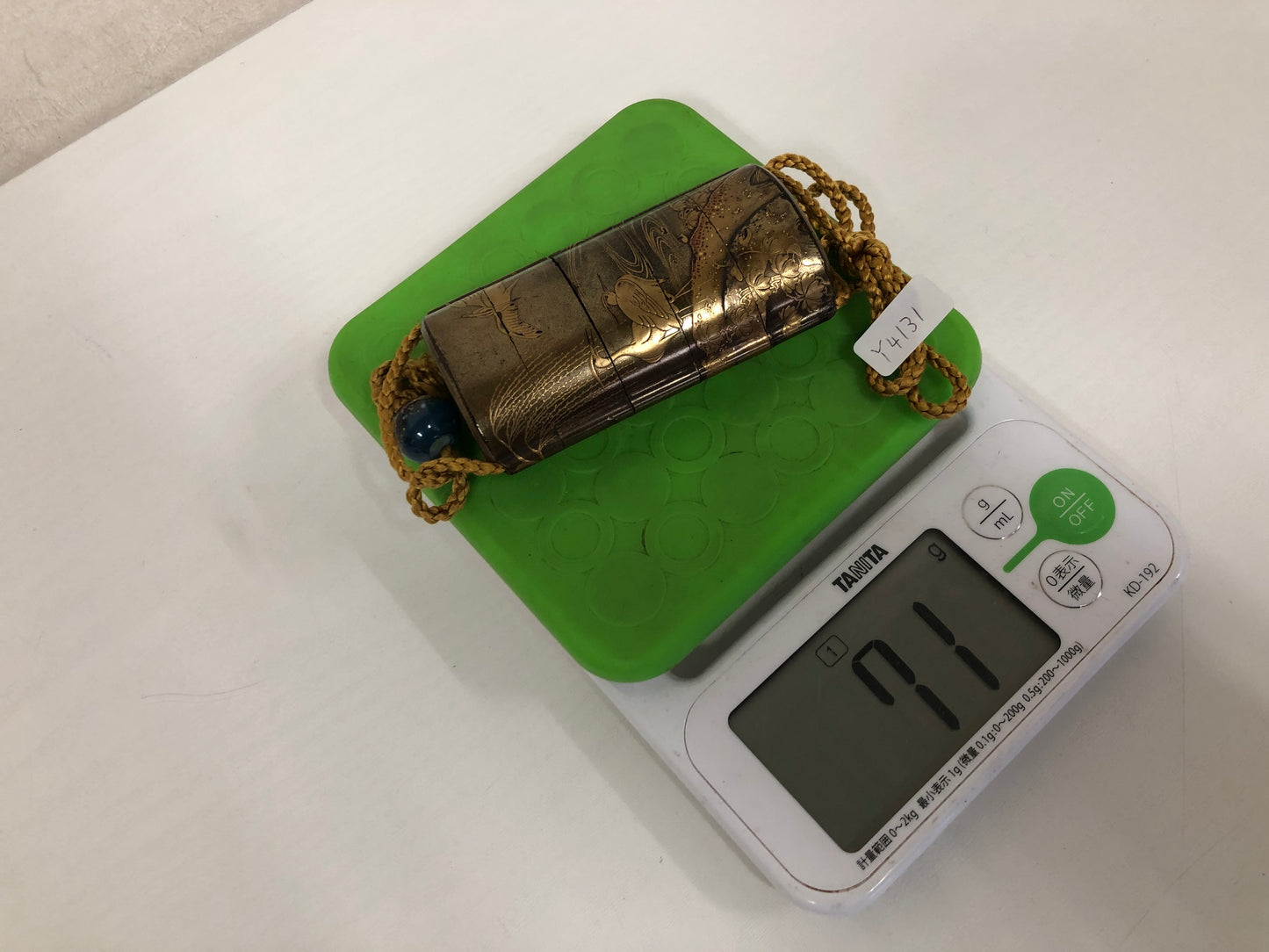 Y4131 INROU Pill Box Makie Flower Bird Japanese antique traditional kimono