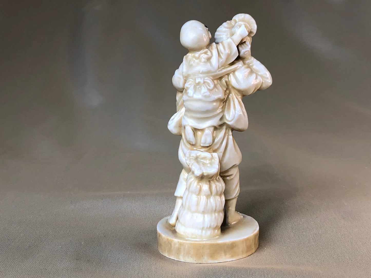 Y4182 NINGYO Kyo-ware white porcelain kimono beauty figure Japan statue antique