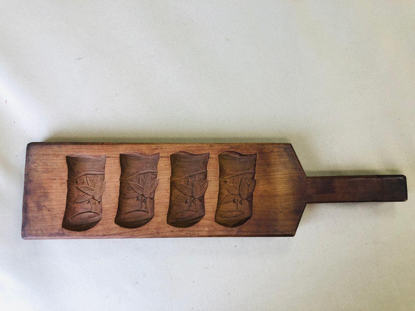 Y4223 KASHIGATA Bamboo Leaf handle Japan antique Wooden Pastry Mold wagashi