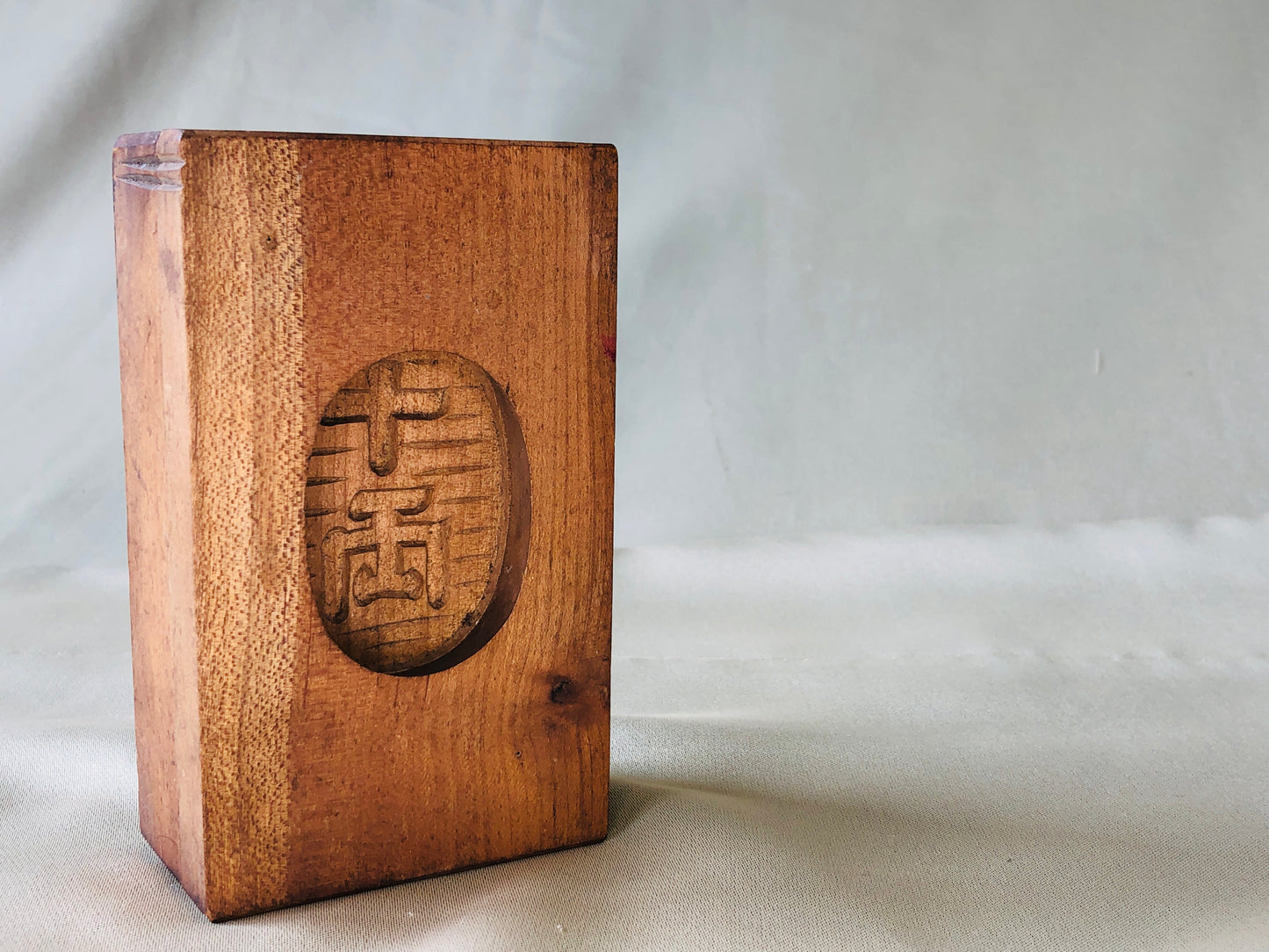 Y4226 KASHIGATA Oval Gold Coin Japan antique Wooden Pastry Mold wagashi