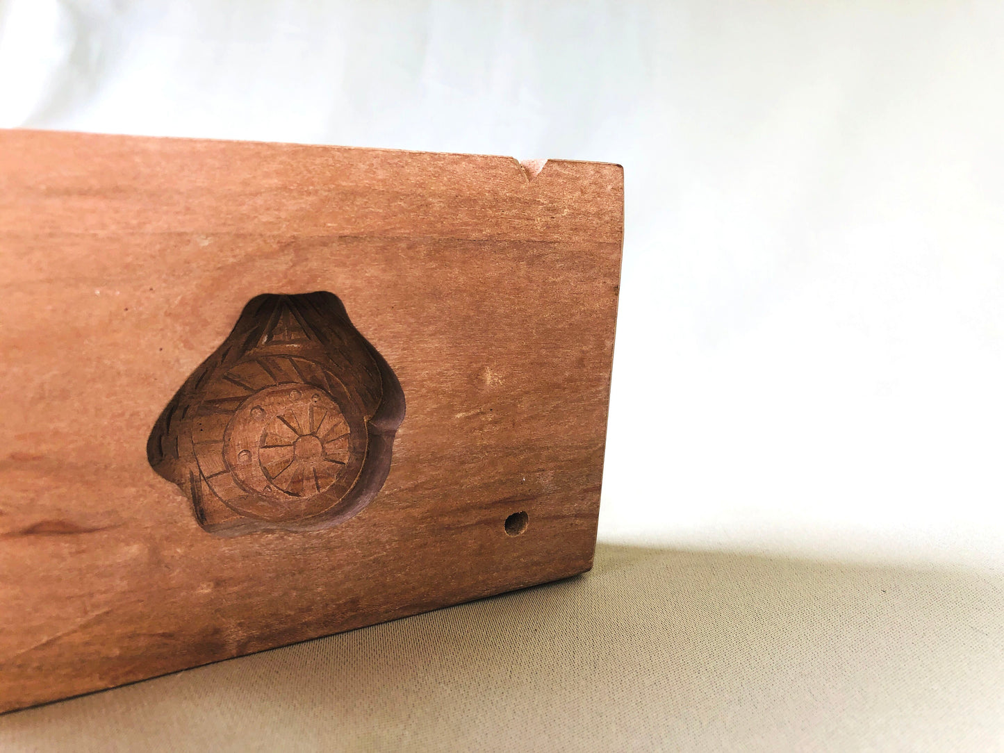 Y4228 KASHIGATA Watermill Japan antique Wooden Pastry Mold wagashi confectionery
