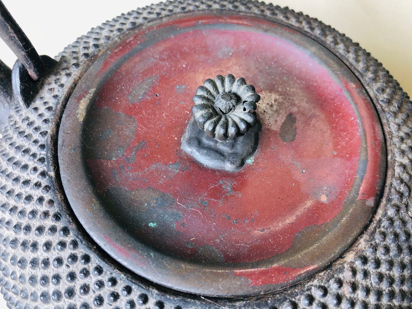 Y4266 TETSUBIN Iron kettle Arare pattern Japan antique tea pot vintage tableware
