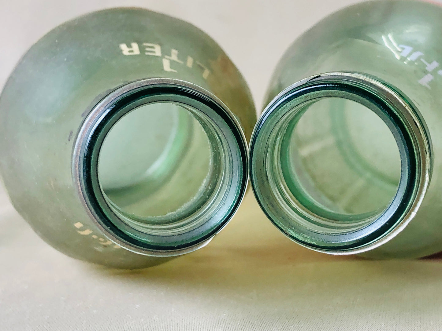 Y4281 BOTTLE Coca-Cola empty 1 liter soda set Japanese antique vintage Japan