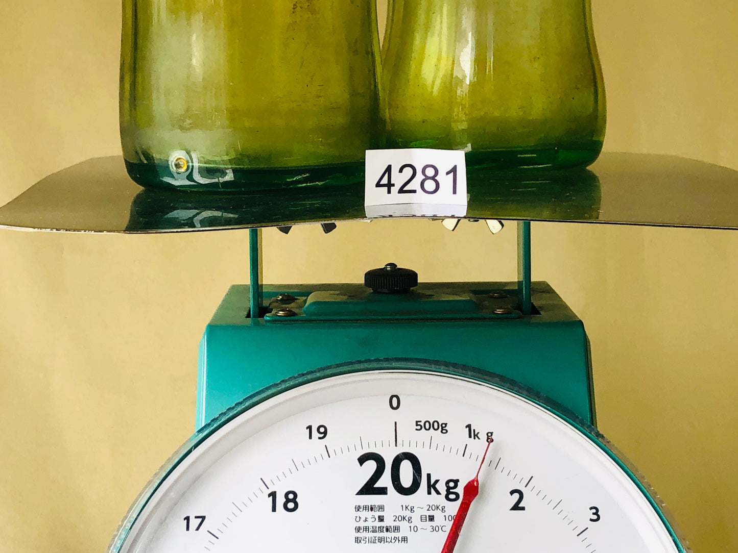 Y4281 BOTTLE Coca-Cola empty 1 liter soda set Japanese antique vintage Japan