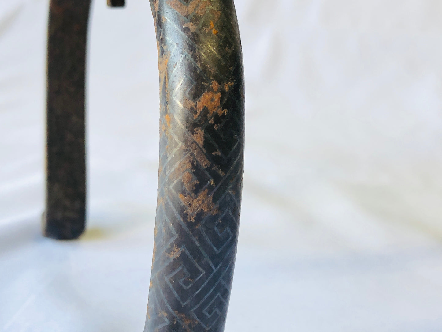 Y4386 Buddhist Altar Equipment Iron Candle Stand Holder pair inlay Japan antique