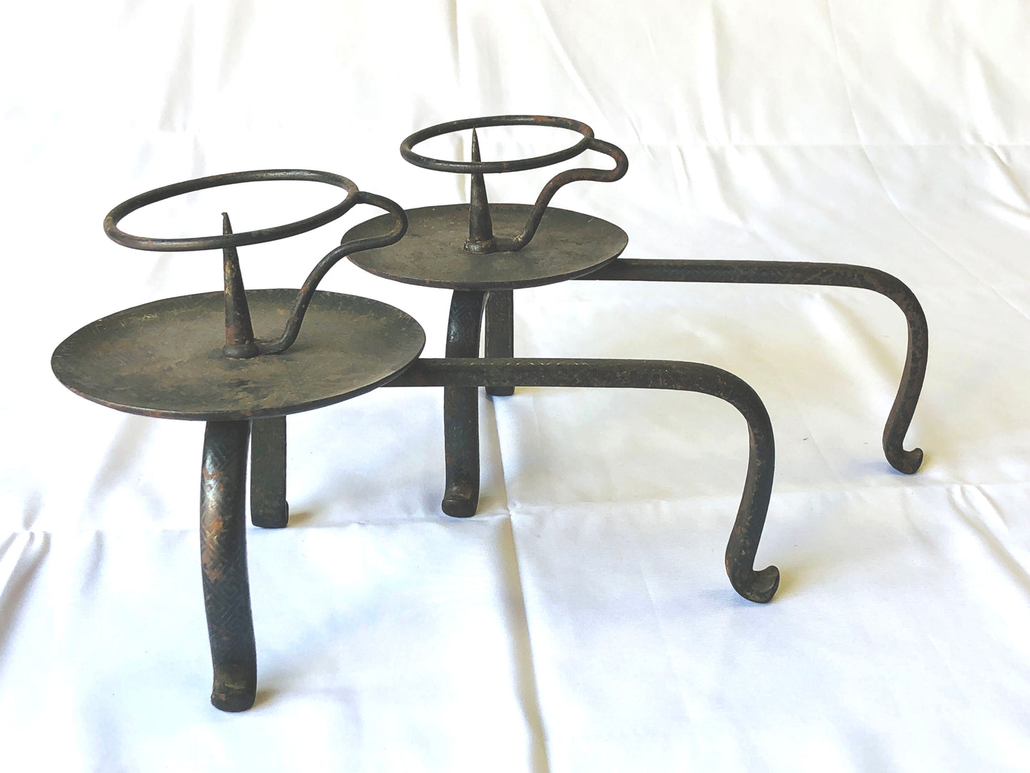Y4386 Buddhist Altar Equipment Iron Candle Stand Holder pair inlay Japan antique