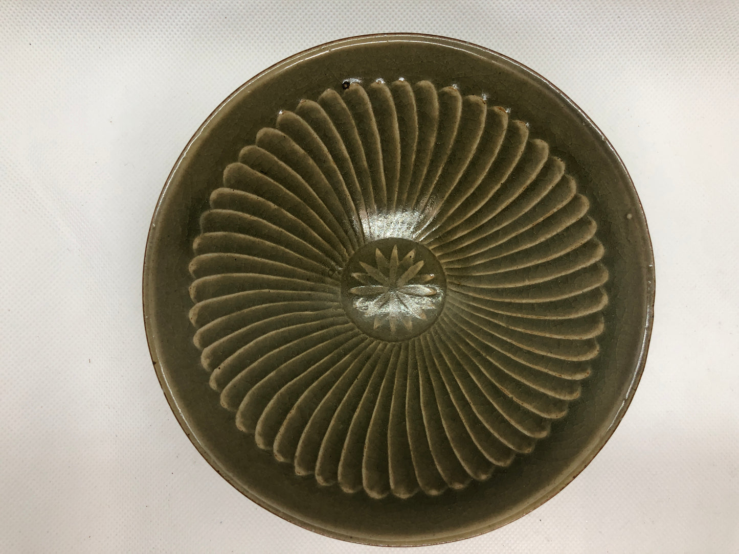 Y4435 CHAWAN Chinese celadon flat bowl China antique tea ceremony pottery