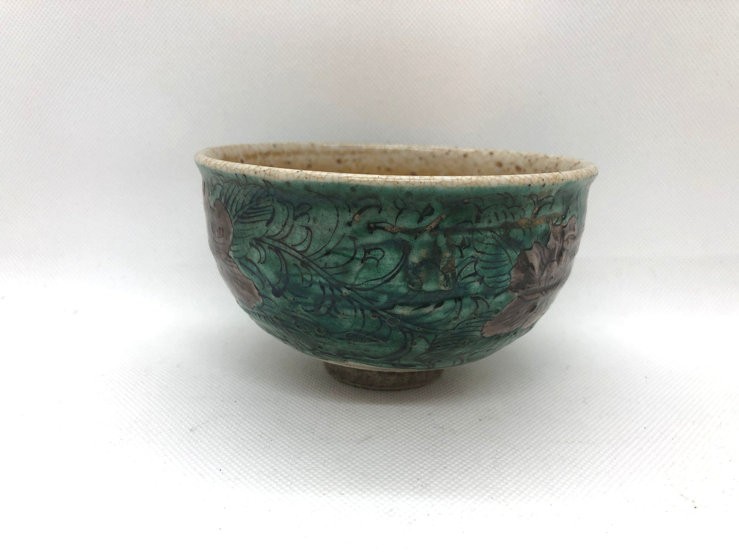 Y4459 CHAWAN Kutani-ware signed flower Japan antique tea ceremony pottery bowl