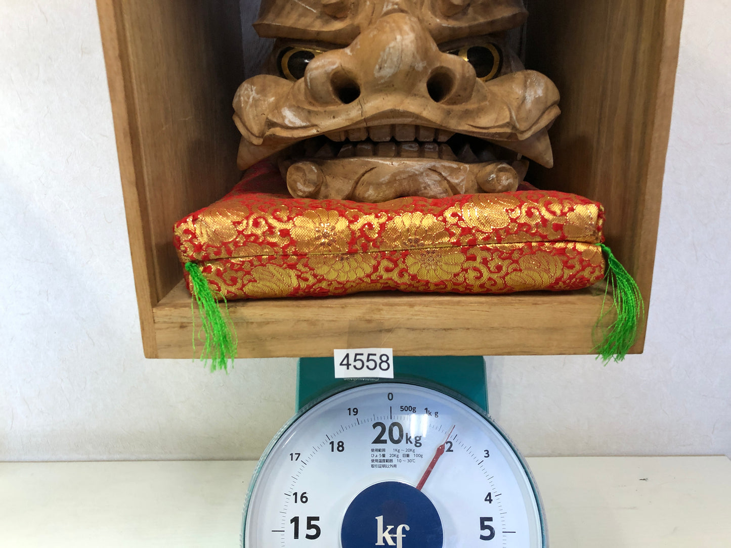 Y4558 OKIMONO wood carving Lion signed box Japan antique vintage decor figure