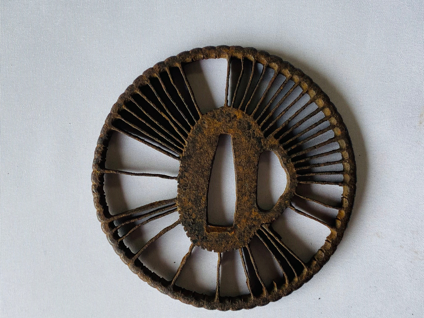 Y4567 TSUBA iron large sword guard lion box Japan samurai katana koshirae edo