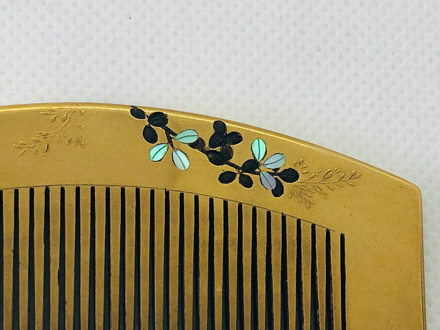 Y4787 KOUGAI Hair dressing Comb Makie Raden signed flower pattern Japan kimono