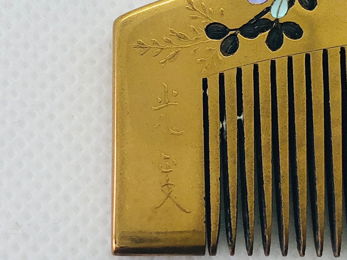 Y4787 KOUGAI Hair dressing Comb Makie Raden signed flower pattern Japan kimono