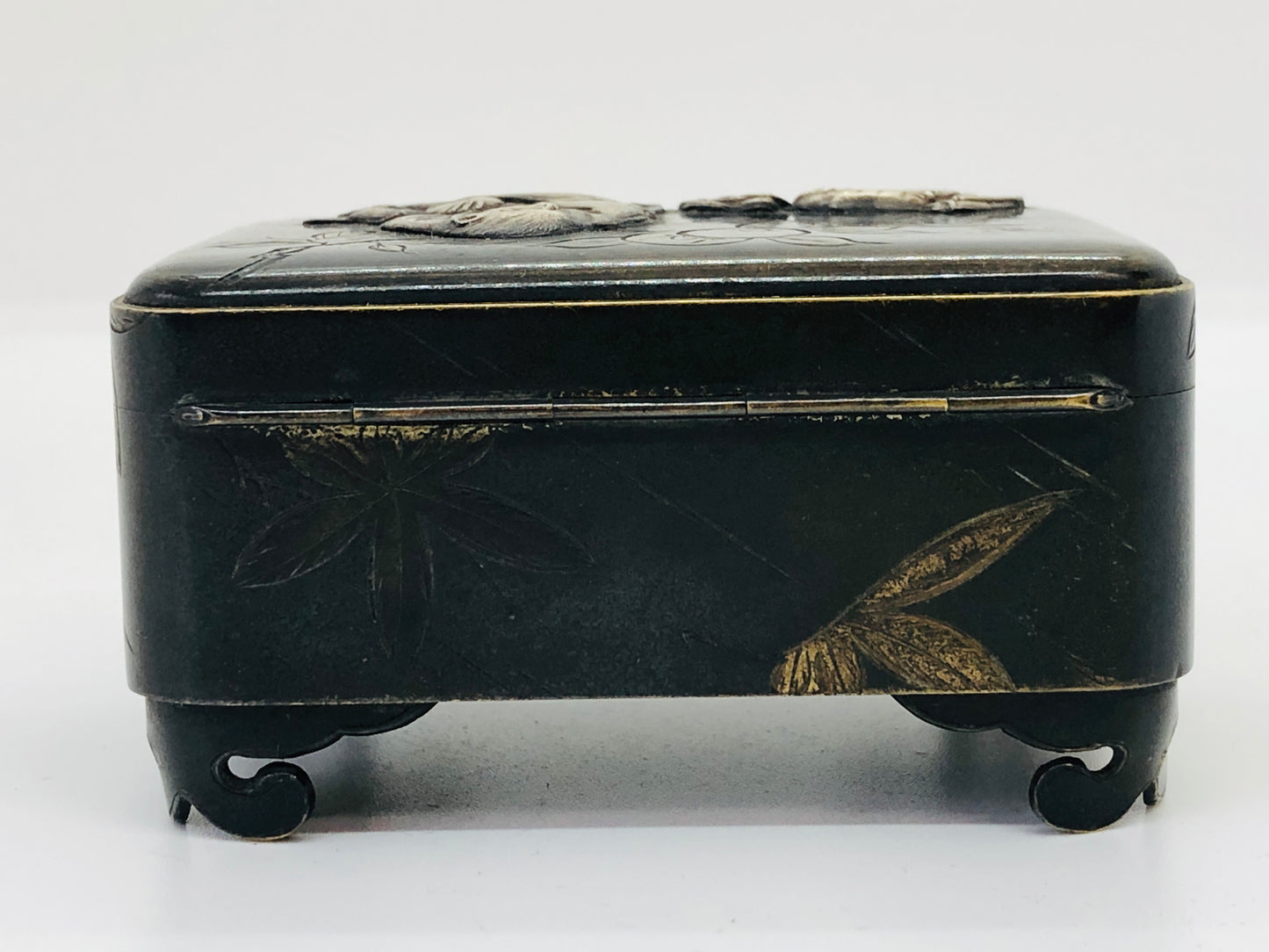 Y4859 BOX inlay small case storage monkey crab Japan antique vintage interior