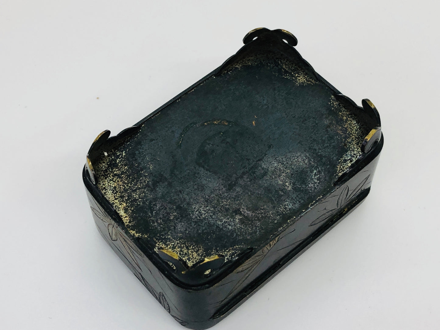 Y4859 BOX inlay small case storage monkey crab Japan antique vintage interior