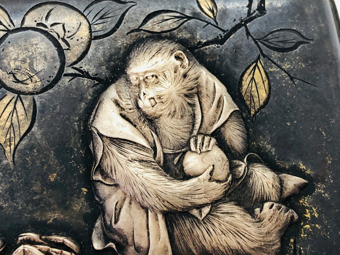 Y4859 BOX inlay small case storage monkey crab Japan antique vintage interior