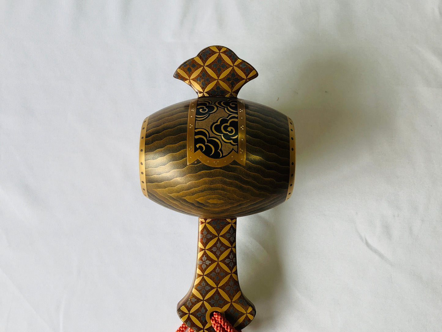 Y4876 OKIMONO Makie small mallet figure signed box Japan antique interior decor