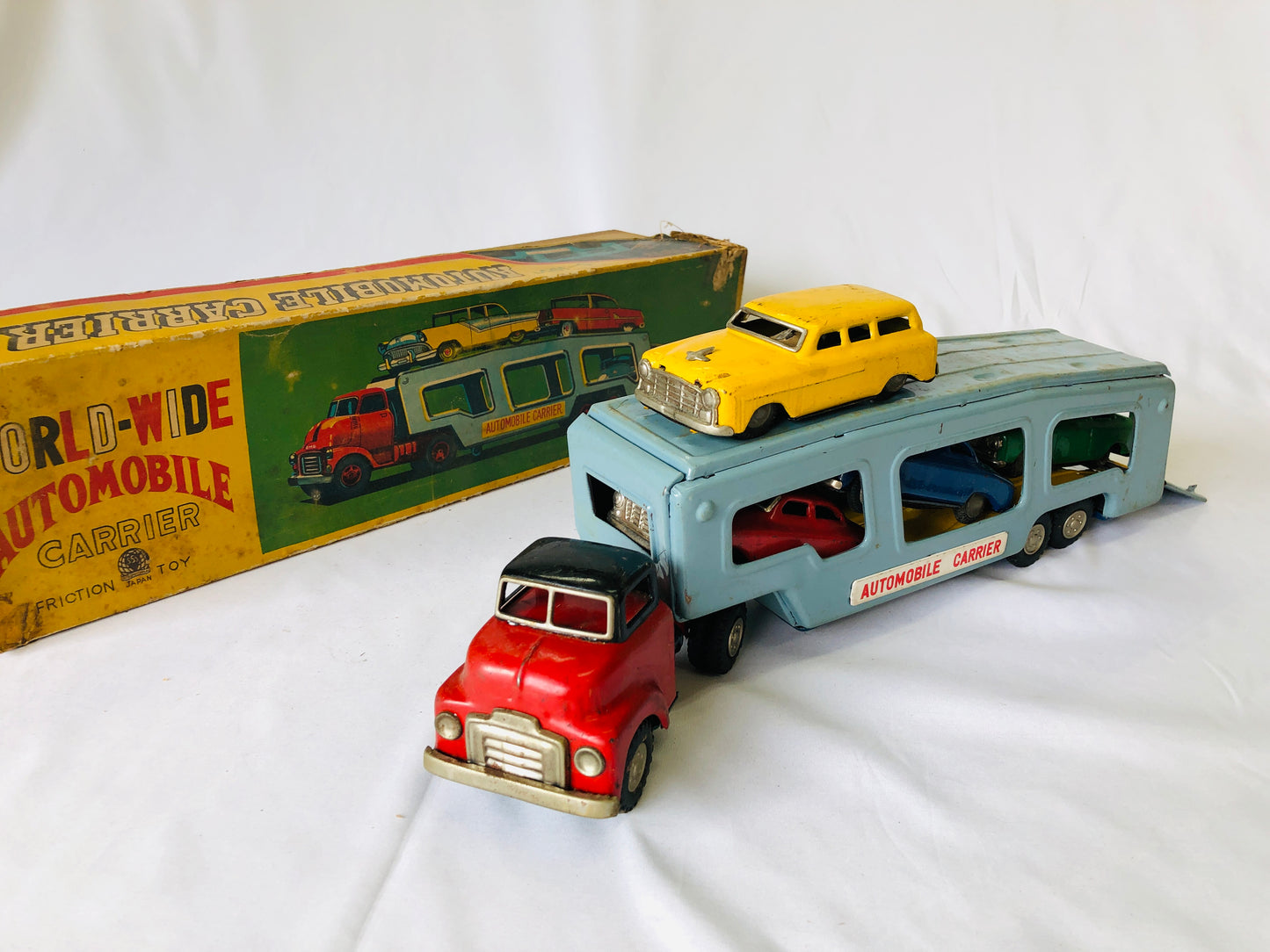Y4935 TIN TOY automobile carrier car truck box Japan antique vintage vehicle