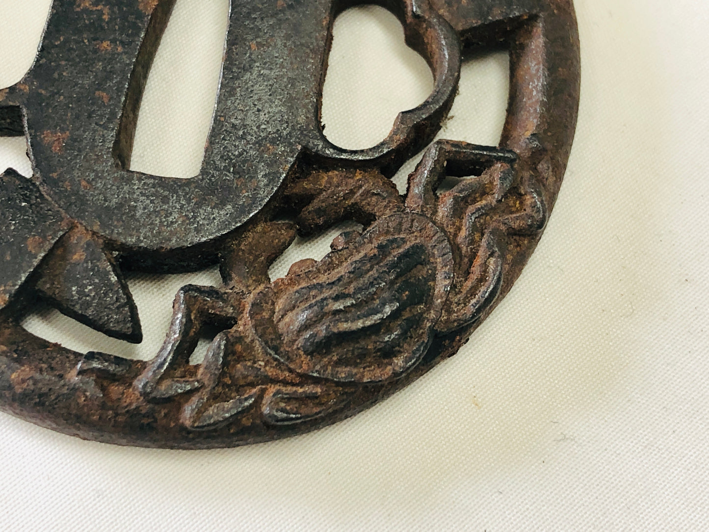 Y5102 TSUBA Iron sword guard crab Japan samurai katana antique koshirae edo