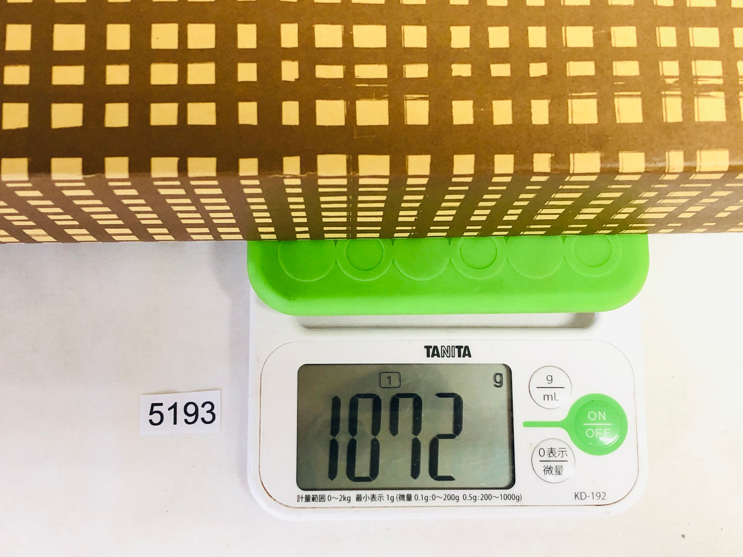 Y5193 KAKEJIKU Snow Sparrow signed box Japan hanging scroll interior wall decor