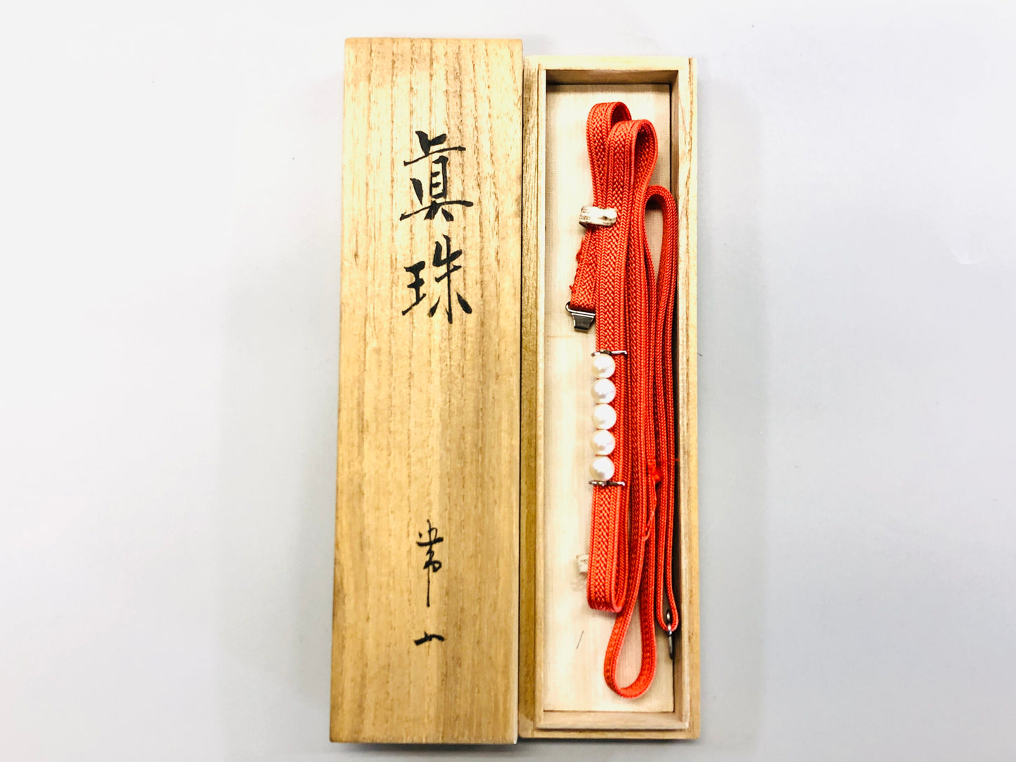 Y5308 OBIDOME Sash Clip Pearl signed box Japan Kimono accessory antique vintage