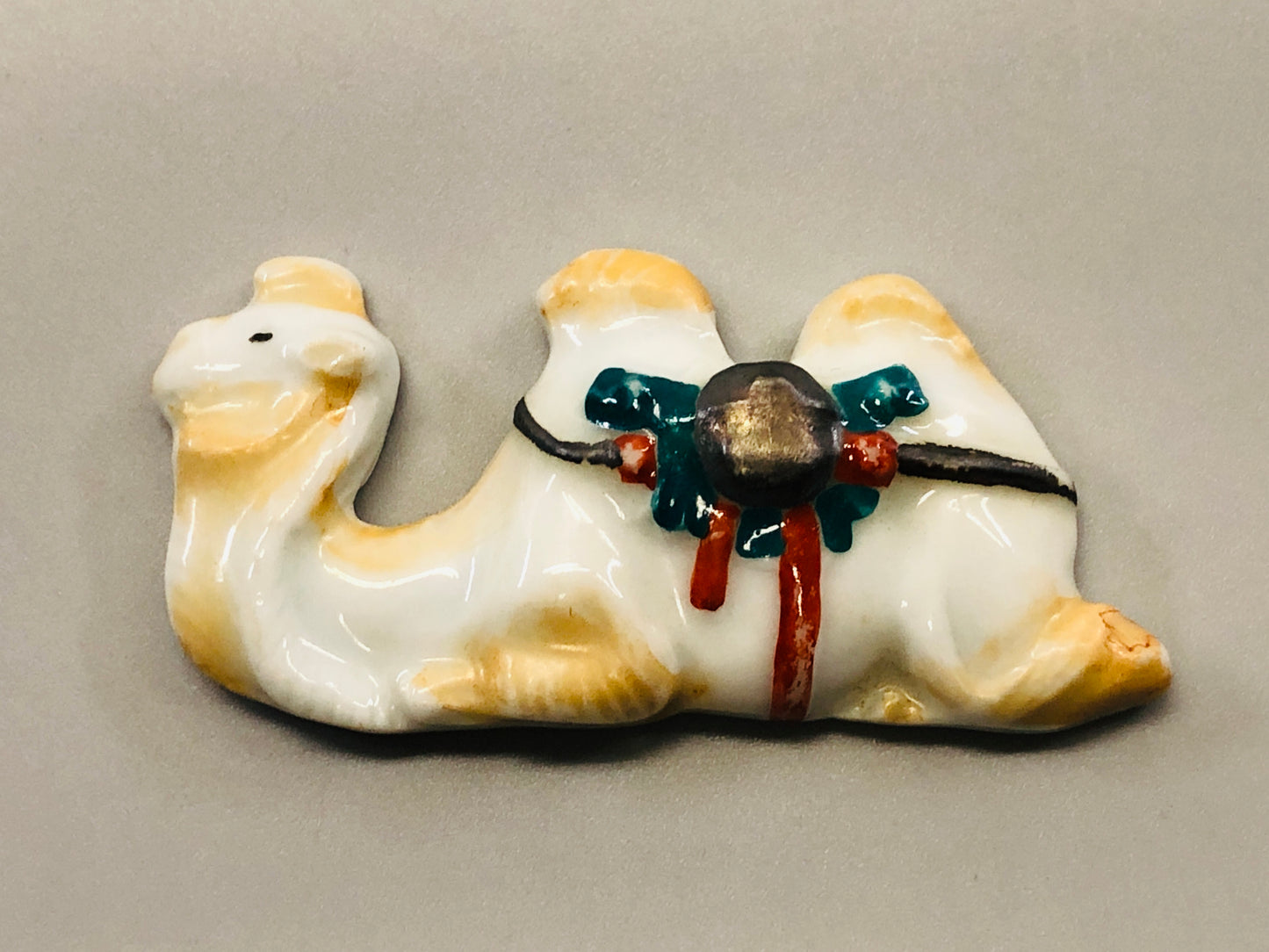 Y5310 OBIDOME Sash clip Camel ceramics box Japan Kimono accessory antique brooch