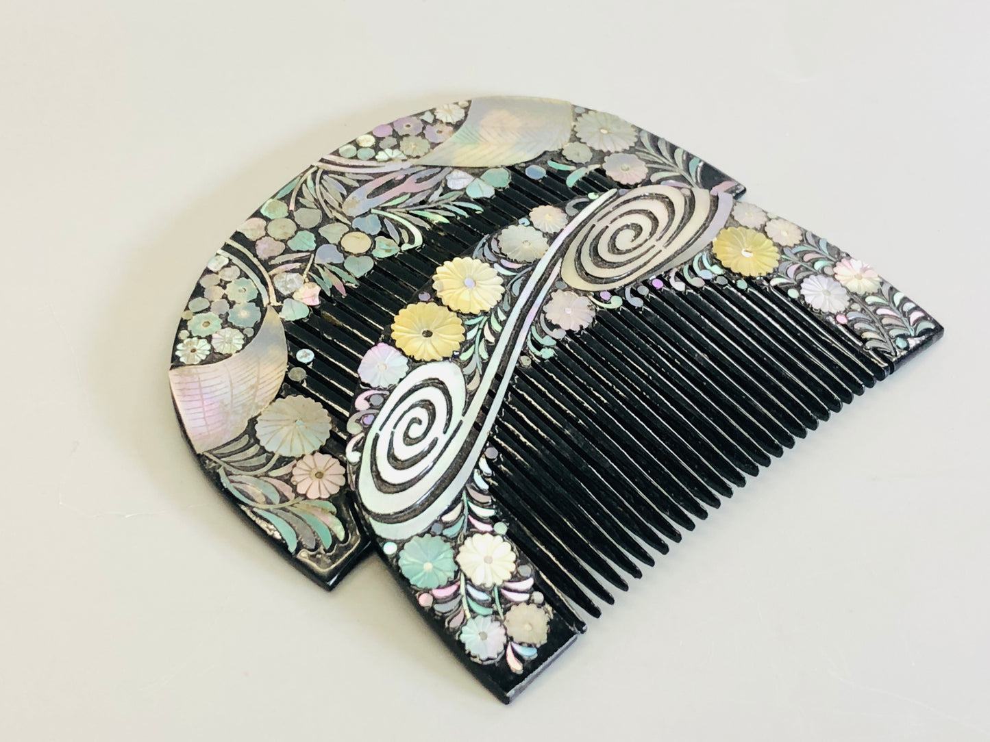 Y5346 KOUGAI 2 Combs mother-of-pearl work hair dressing Japan kimono accessory