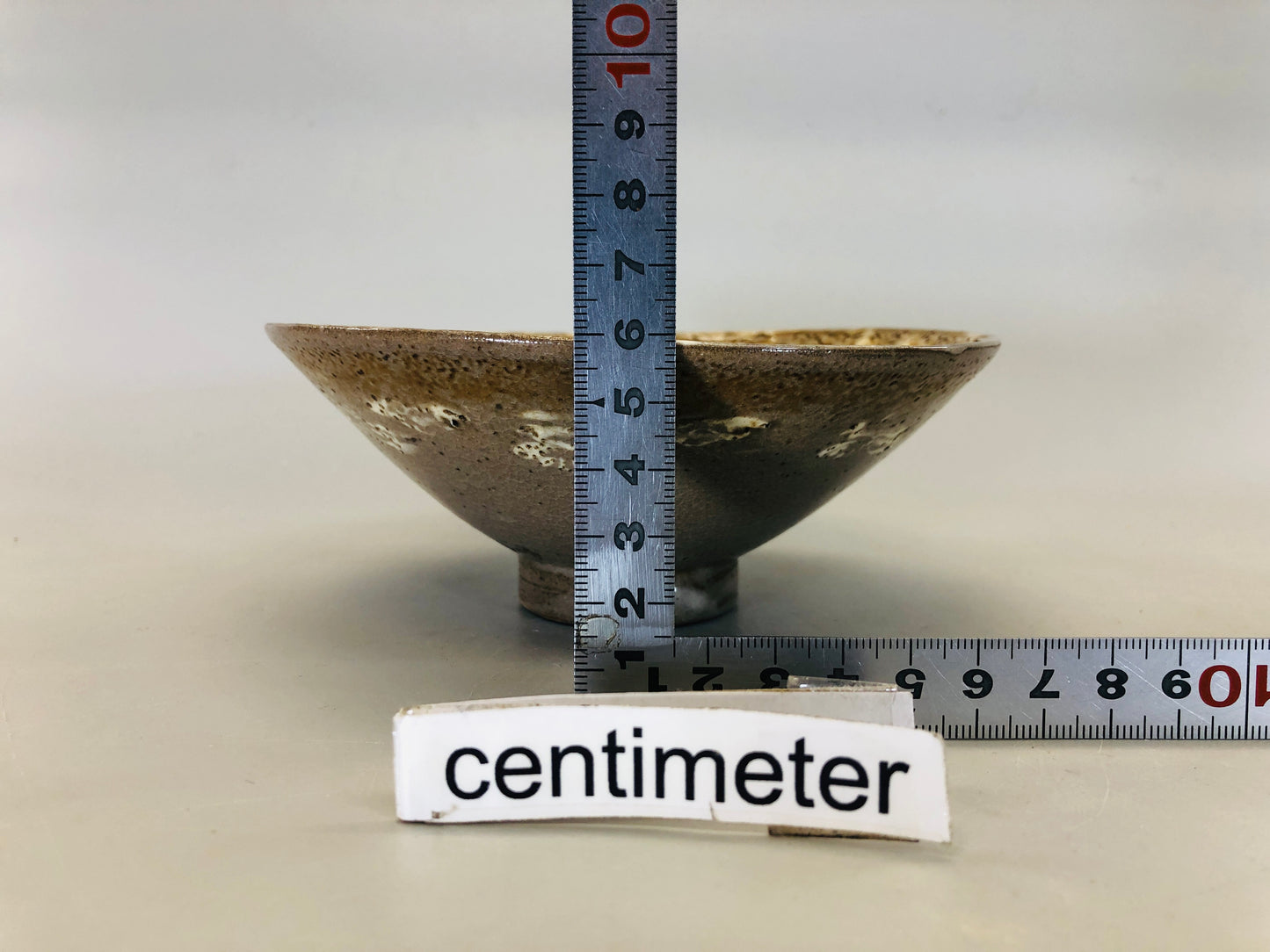 Y5399 CHAWAN Tsurumai-ware flat signed Japan antique tea ceremony pottery bowl