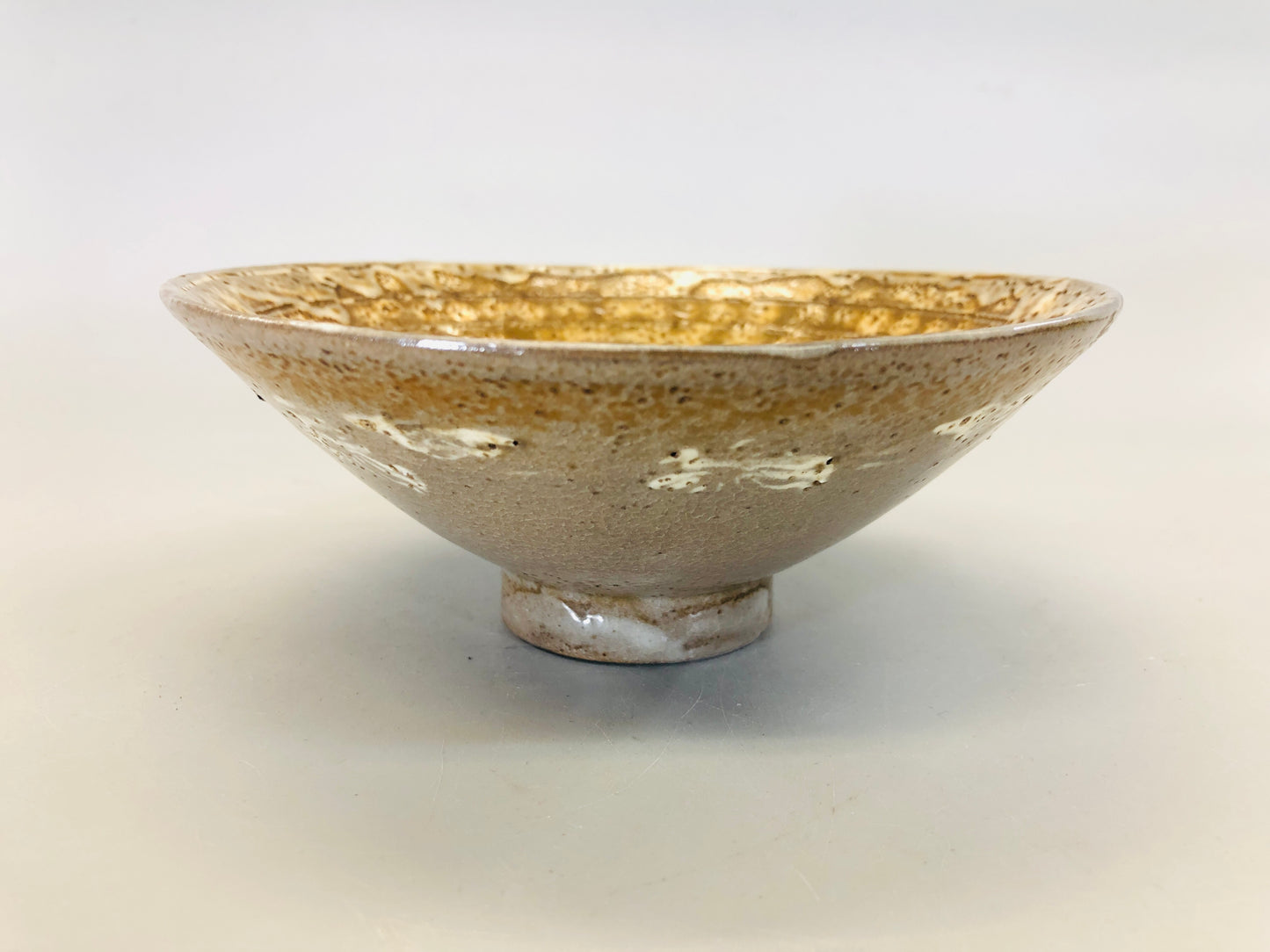 Y5399 CHAWAN Tsurumai-ware flat signed Japan antique tea ceremony pottery bowl