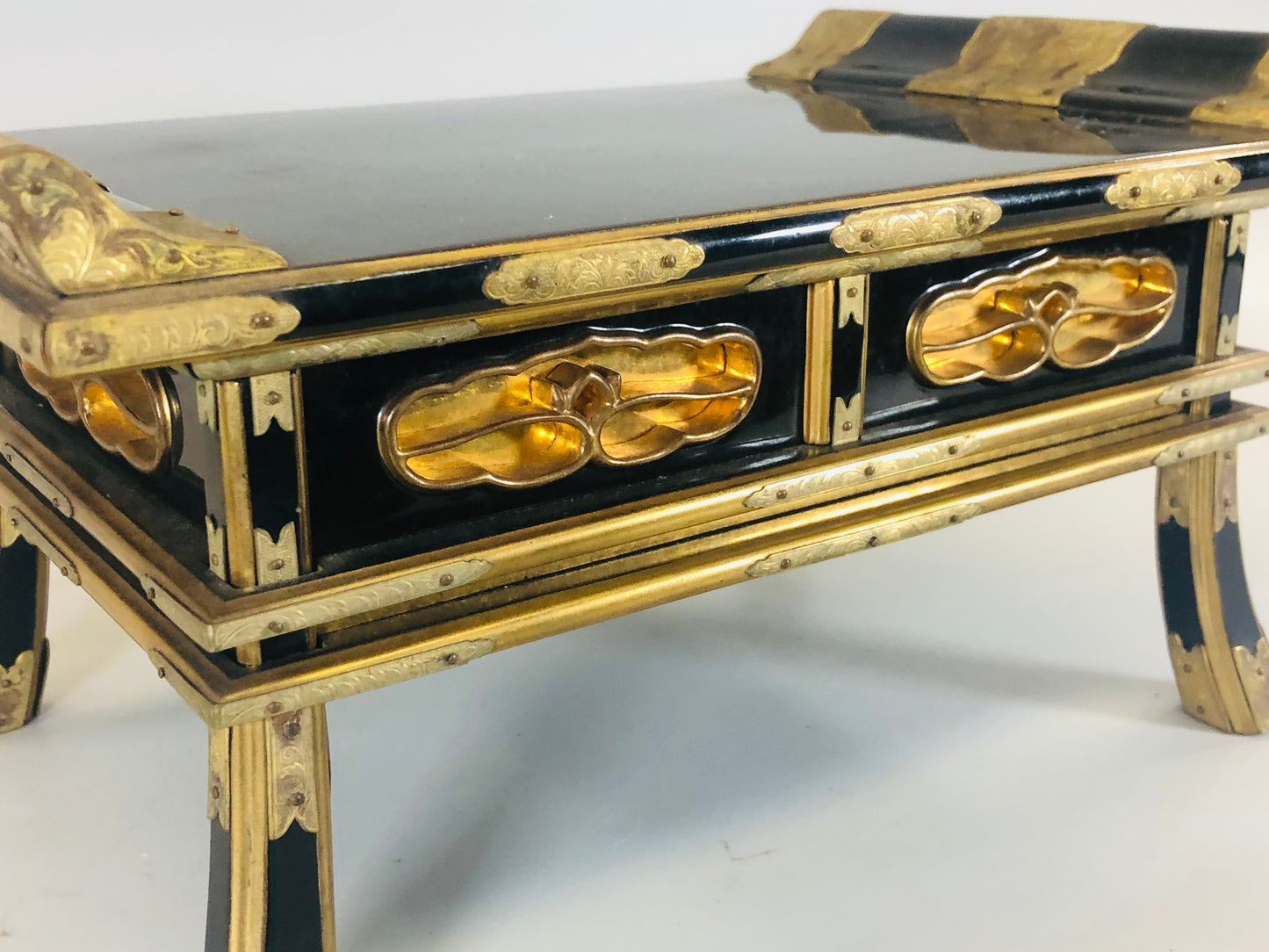 Y5447 Buddhist Altar Equipment Sutra desk black lacquer Japan Buddhism antique