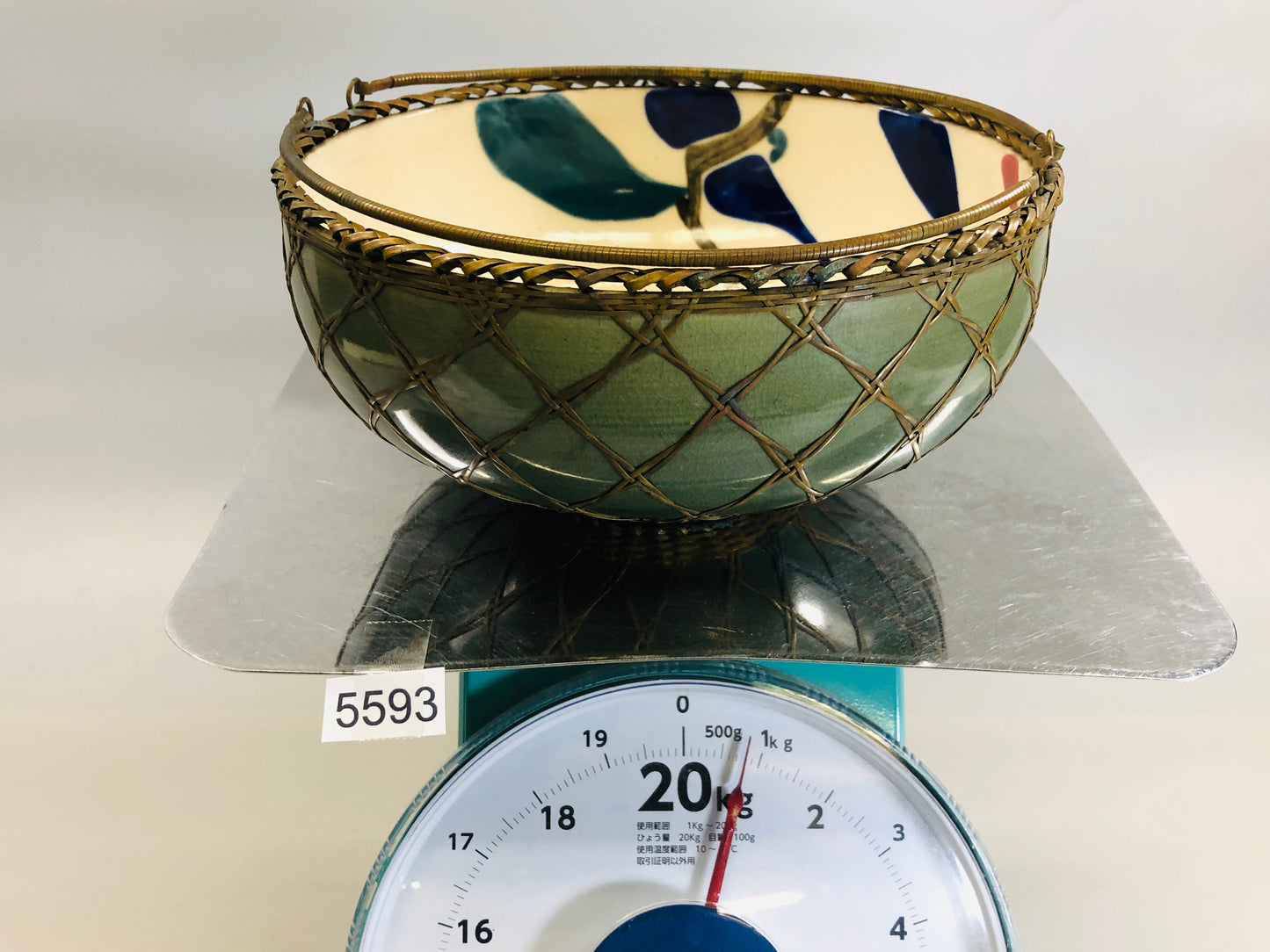 Y5593 CHAWAN Seto-ware handle Japan confectionery bowl antique vintage tableware