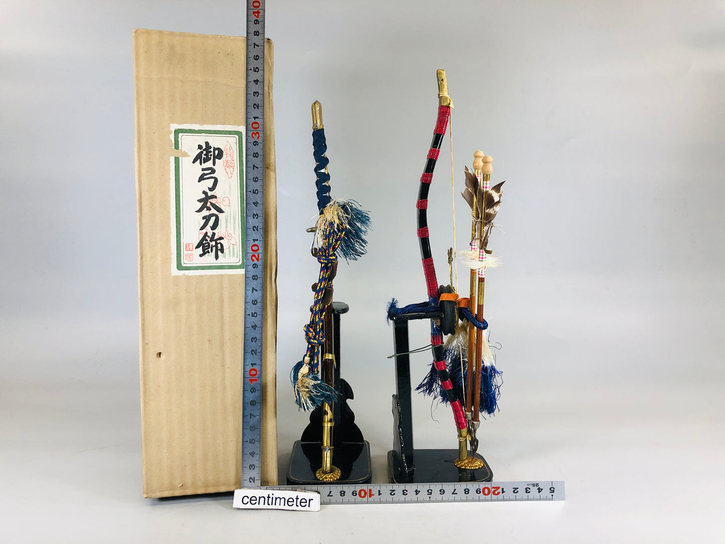 Y5607 OKIMONO Long sword Bow figurine May Japan antique interior vintage decor