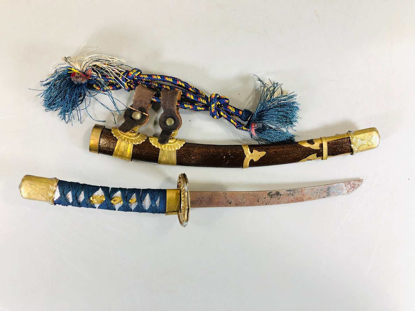 Y5607 OKIMONO Long sword Bow figurine May Japan antique interior vintage decor