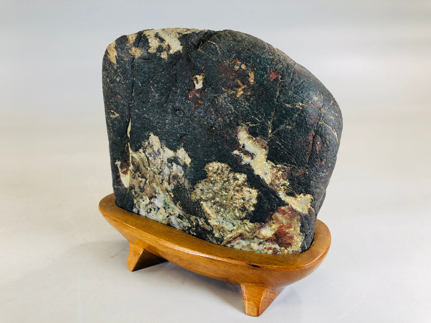 Y5719 OKIMONO Chrysanthemum stone wooden stand Japan antique interior home decor