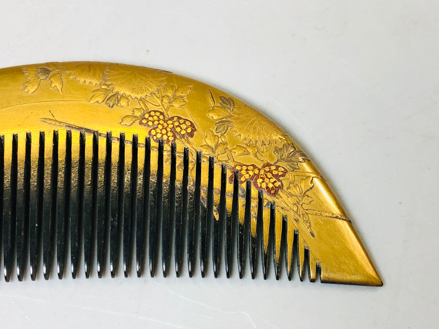 Y5726 KOUGAI Gold Makie Comb Hairpin hair dressing tools Japan kimono accessory