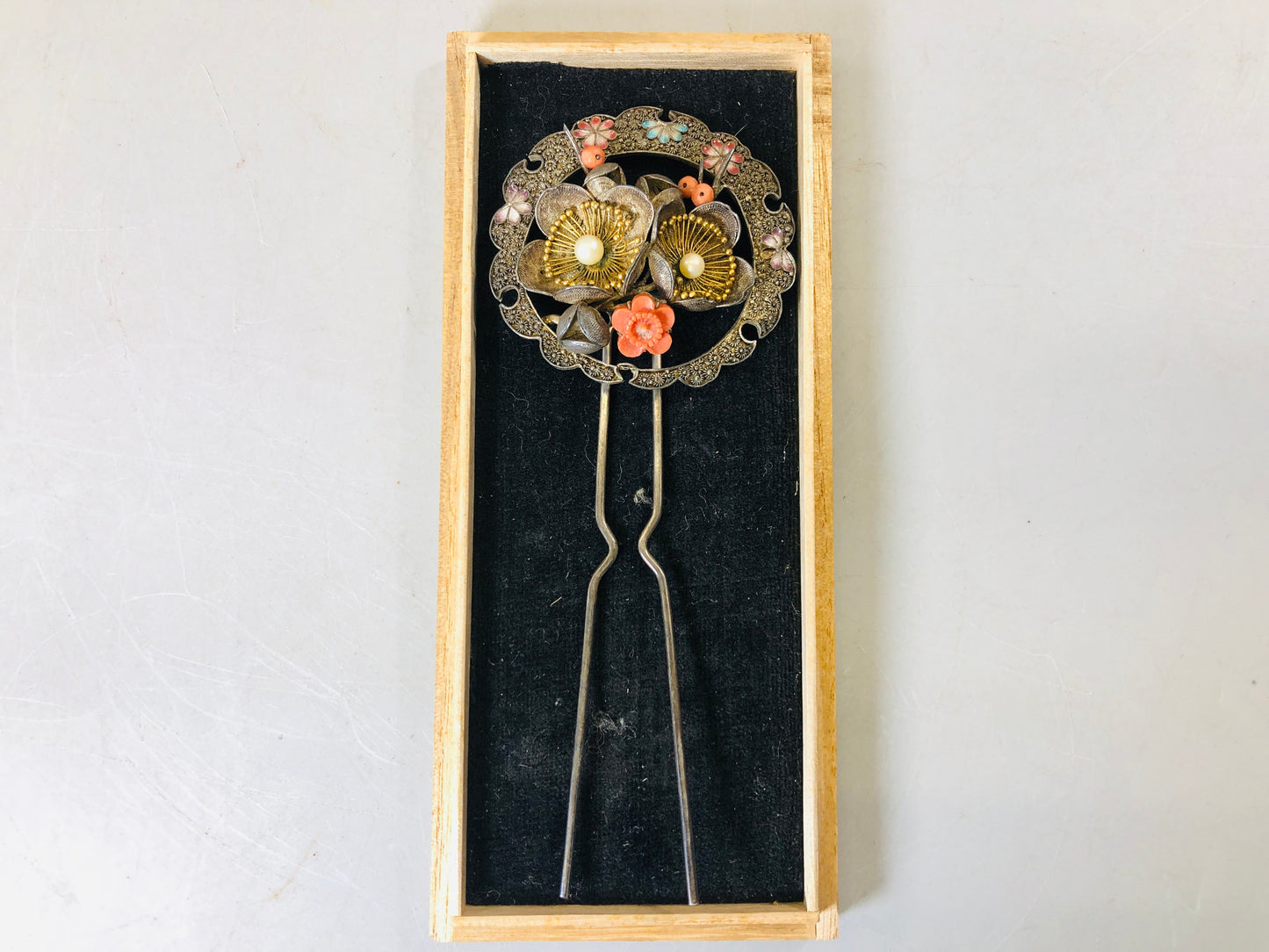 Y5727 KANZASHI Coral Cloisonne Silverwork Hair Stick pin Japan kimono antique