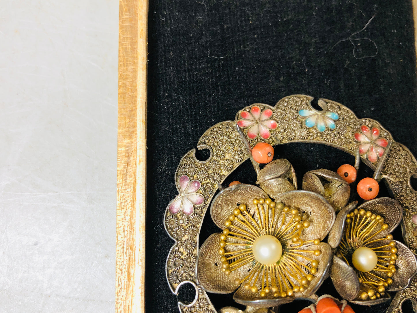 Y5727 KANZASHI Coral Cloisonne Silverwork Hair Stick pin Japan kimono antique