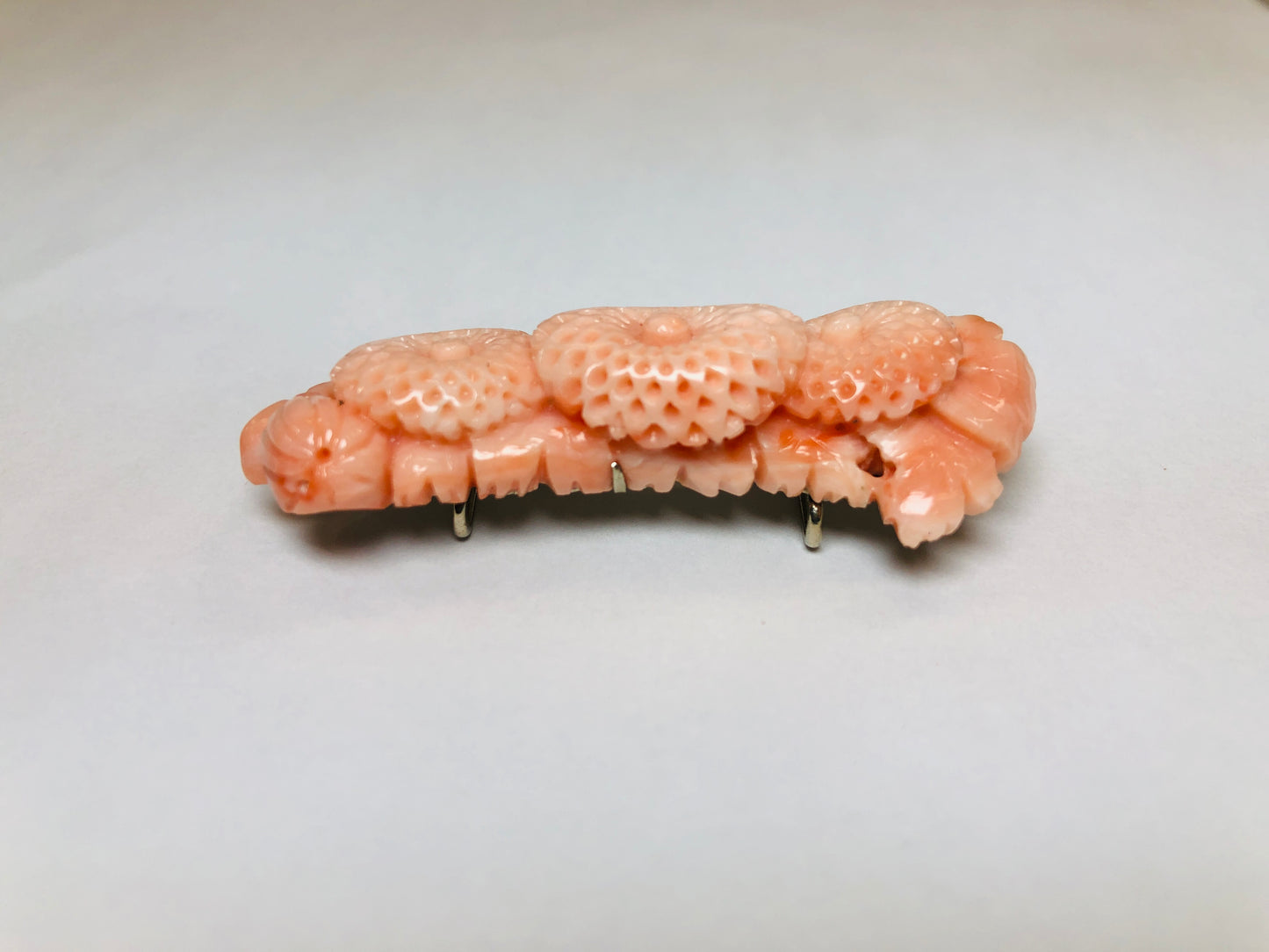 Y5796 OBIDOME Sash clip coral sculpture flower Japan Kimono accessory antique