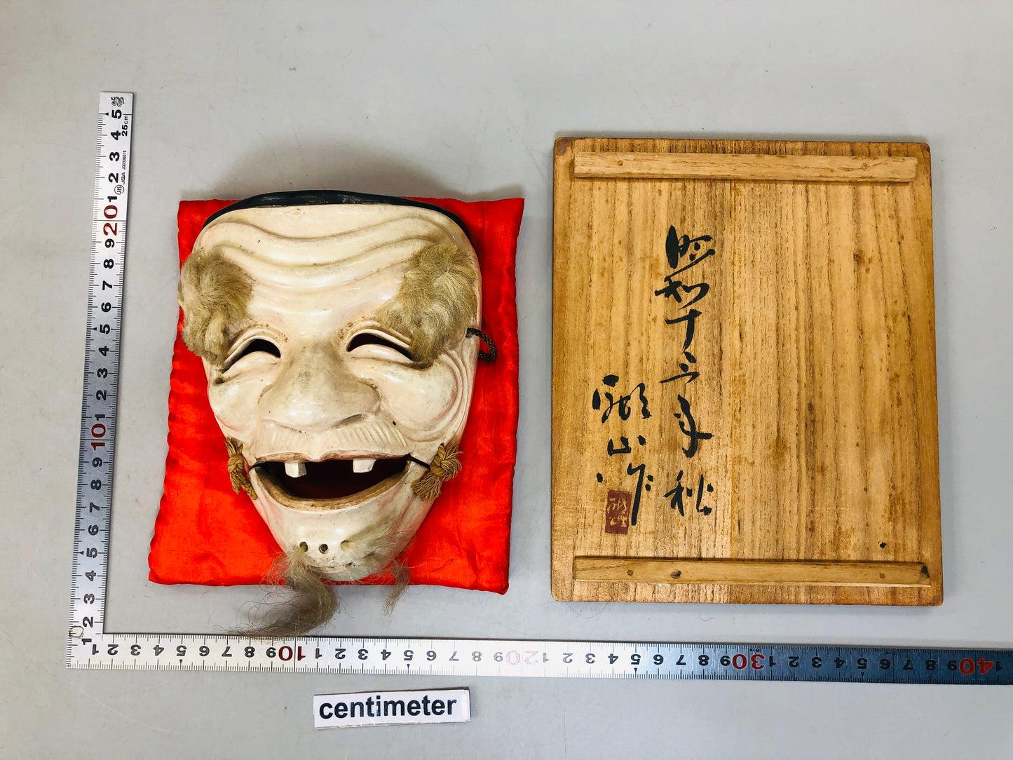 Y5883 NOH MASK ceramic old man signed box Japan antique omen dance drama vintage