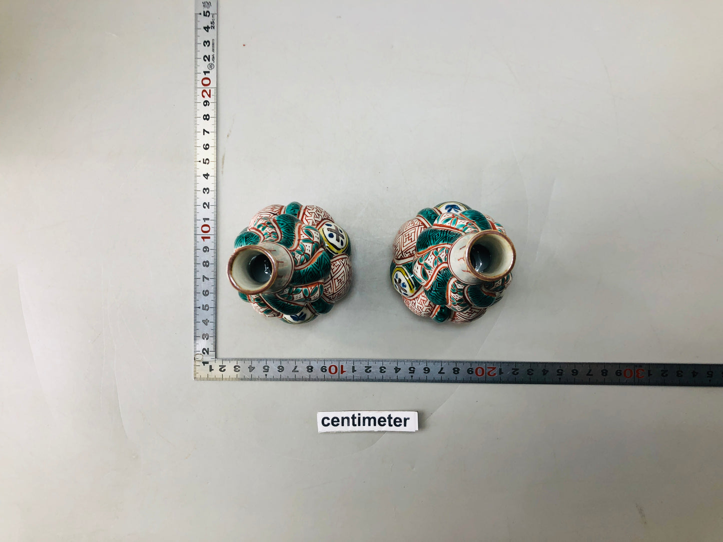 Y5906 CHOUSHI Kutani-ware tokkuri Sake bottle pair color picture Japan antique