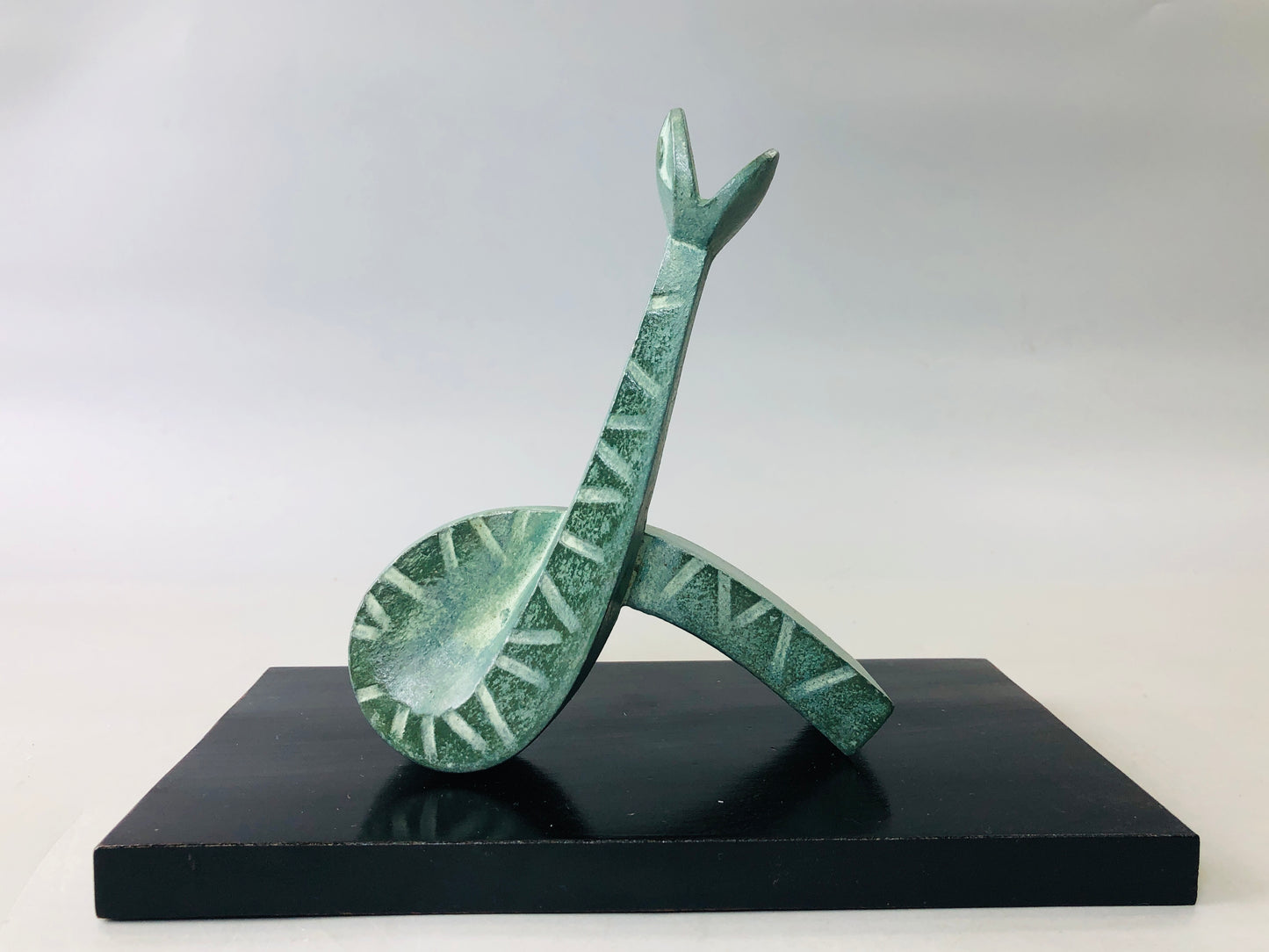 Y5912 OKIMONO metal figurine bronze contemporary art box Japan interior decor