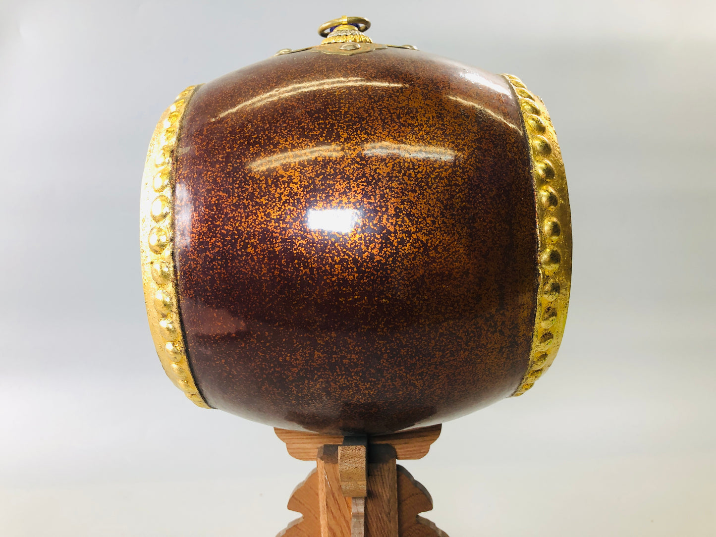 Y5915 OKIMONO Drum figure gold coating wooden stand Japan antique interior decor