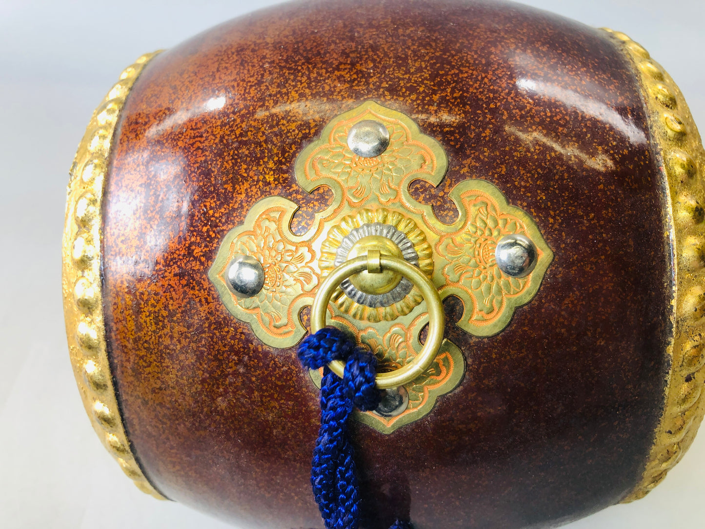 Y5915 OKIMONO Drum figure gold coating wooden stand Japan antique interior decor