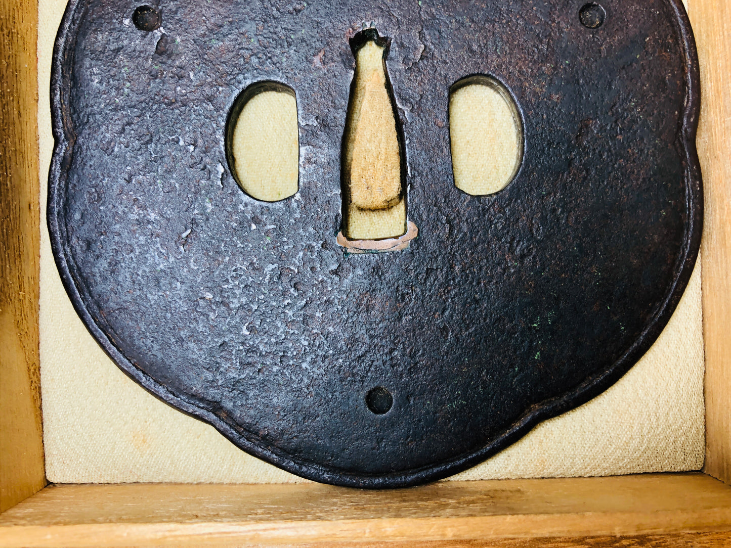 Y5995 TSUBA Large sword guard Inlay box Japan samurai katana koshirae edo