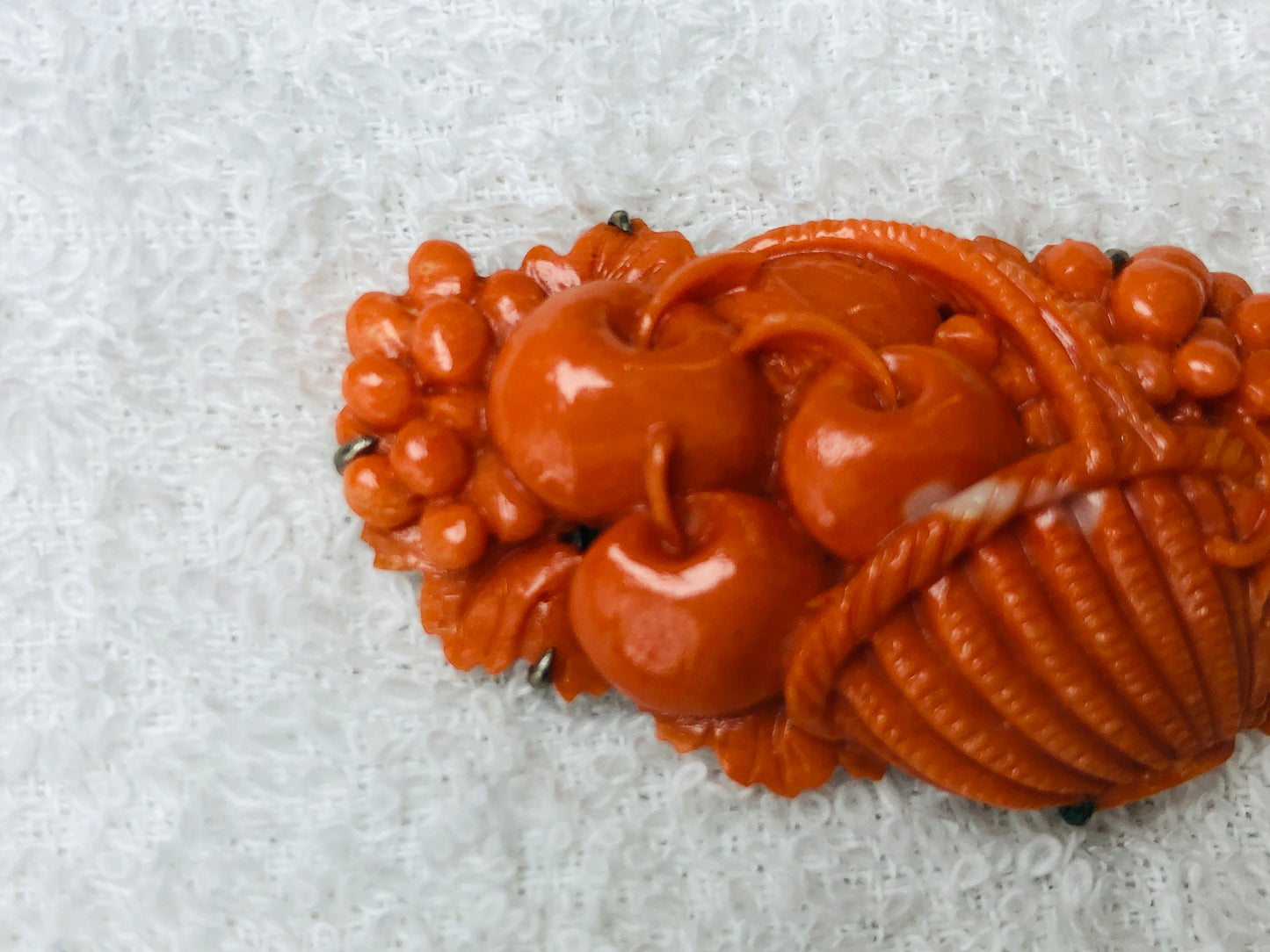 Y6003 OBIDOME Coral Sash clip fruit basket engraving Japan antique brooch