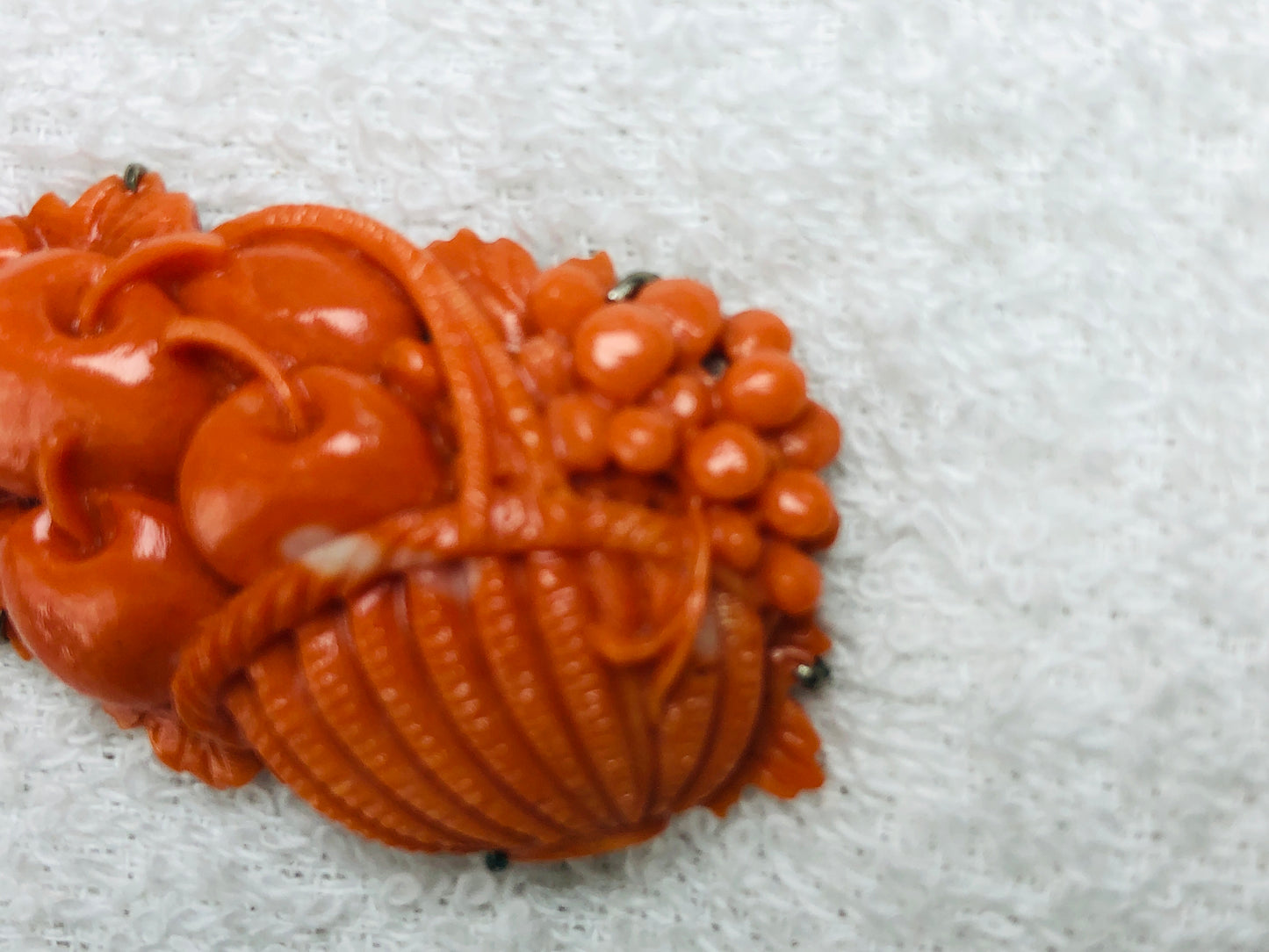 Y6003 OBIDOME Coral Sash clip fruit basket engraving Japan antique brooch